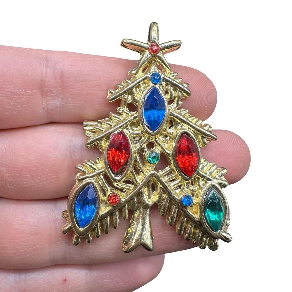 Vintage Jewelry Christmas Tree brooch